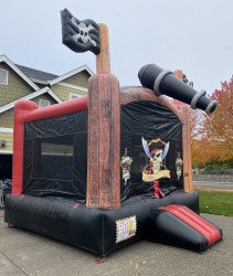 0720217D A969 44CE 8006 FF4572C61040 1643845835 (17) PIRATE BOUNCE HOUSE